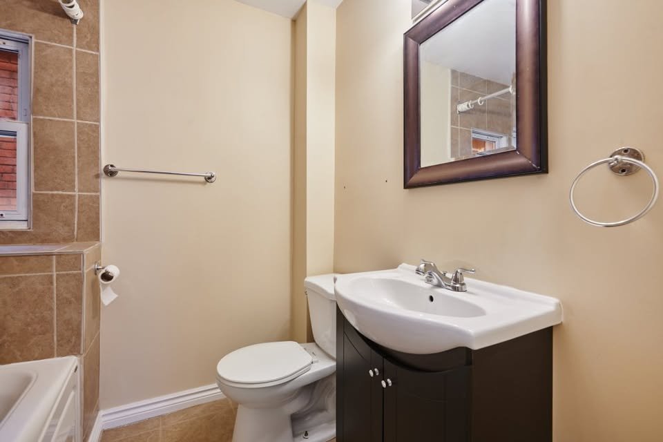 Spacious 3-Bedroom Home for Rent in Hintonburg neighbourhood