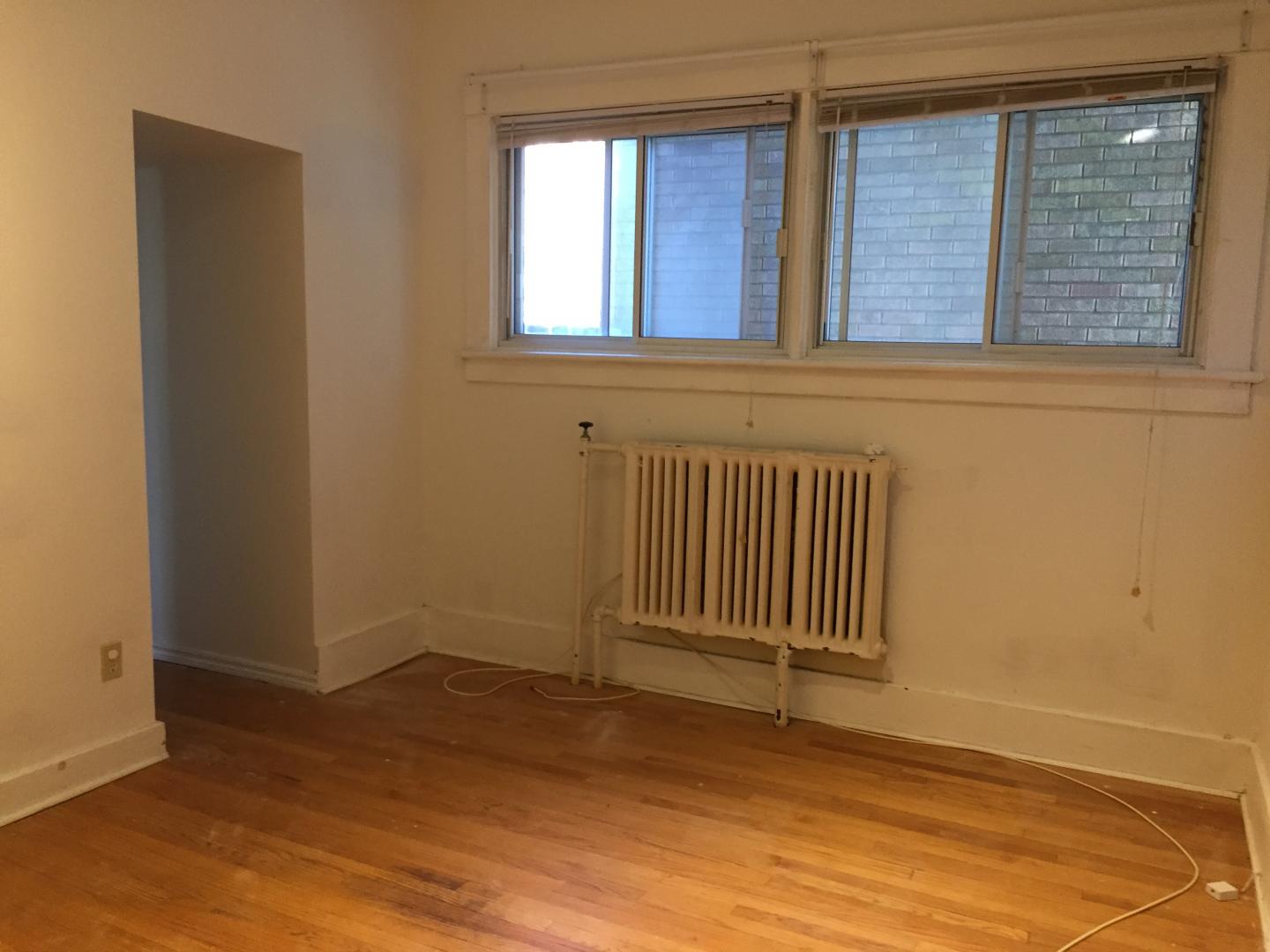 Listing photo thumbnail