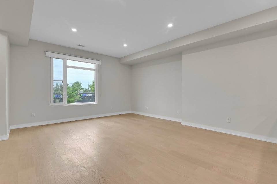 2-Bed Townhouse Basement Suite for Rent in Stittsville – First Month Free