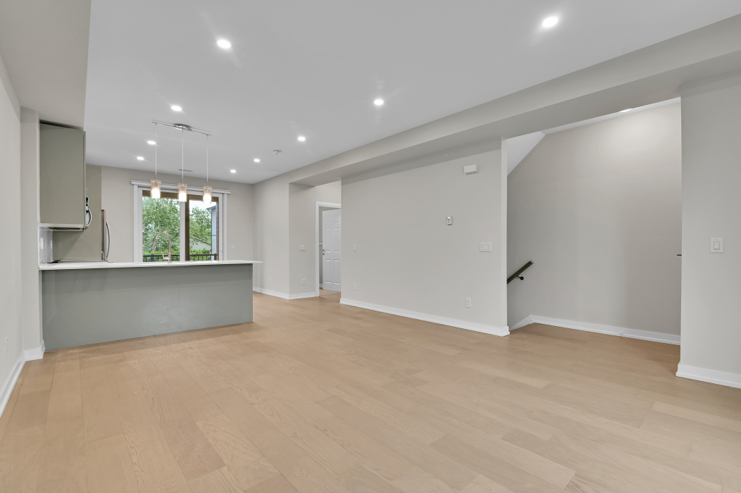 Bright dining area of the 2-bed townhouse rental in Kanata.