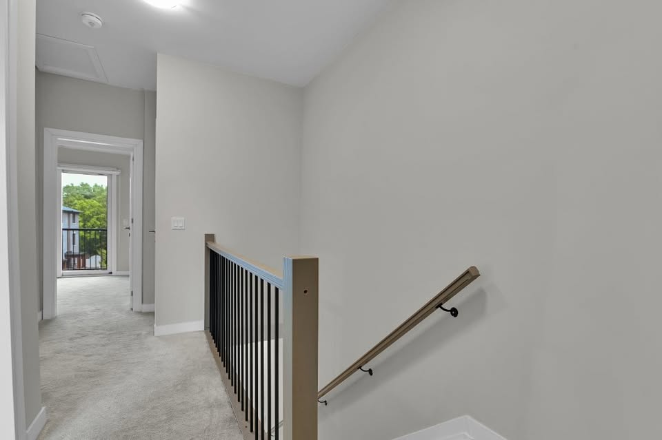 2 Bedroom Upper Townhouse Suite